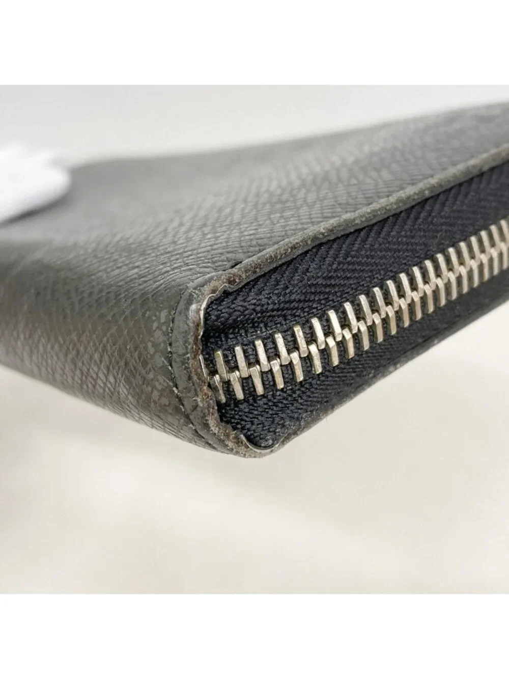 Louis Vuitton Wallet Taiga Zippy Walletvertical Ardoise